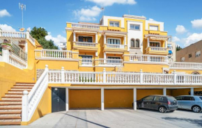 Beautiful Apartment In Torremolinos With Wifi